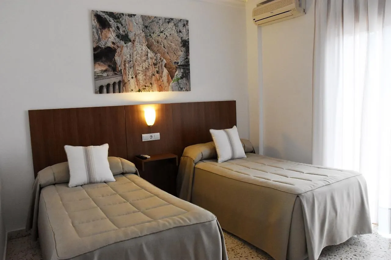 Guest house Hostal Restaurante El Cruce Ardales